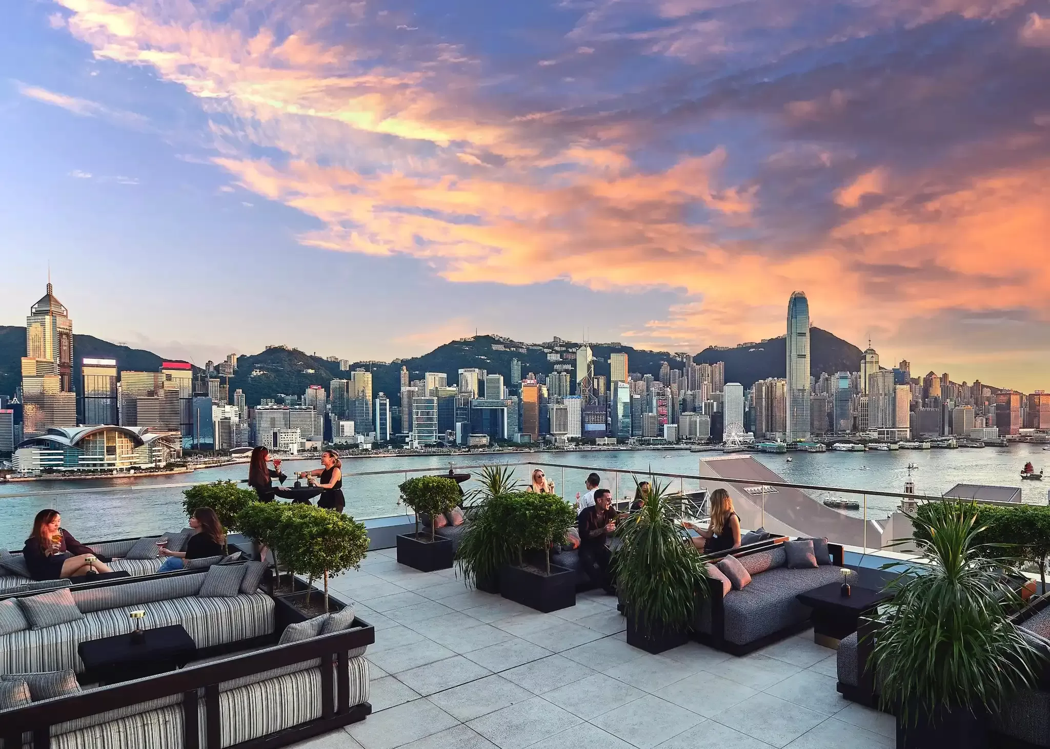 Aqua, Hong Kong