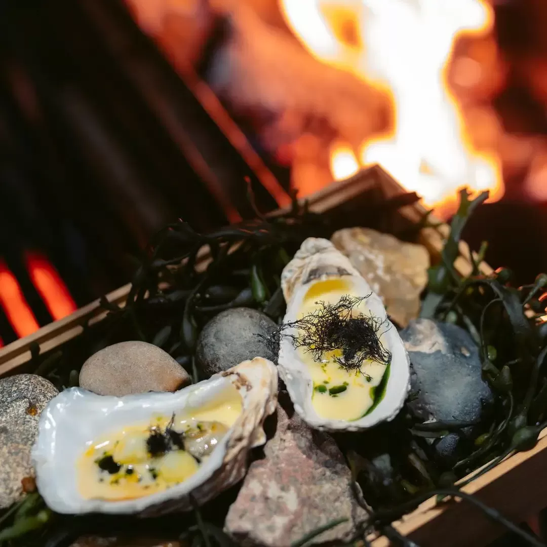 Open fire cooked oysters at Ekstedt at The Yard