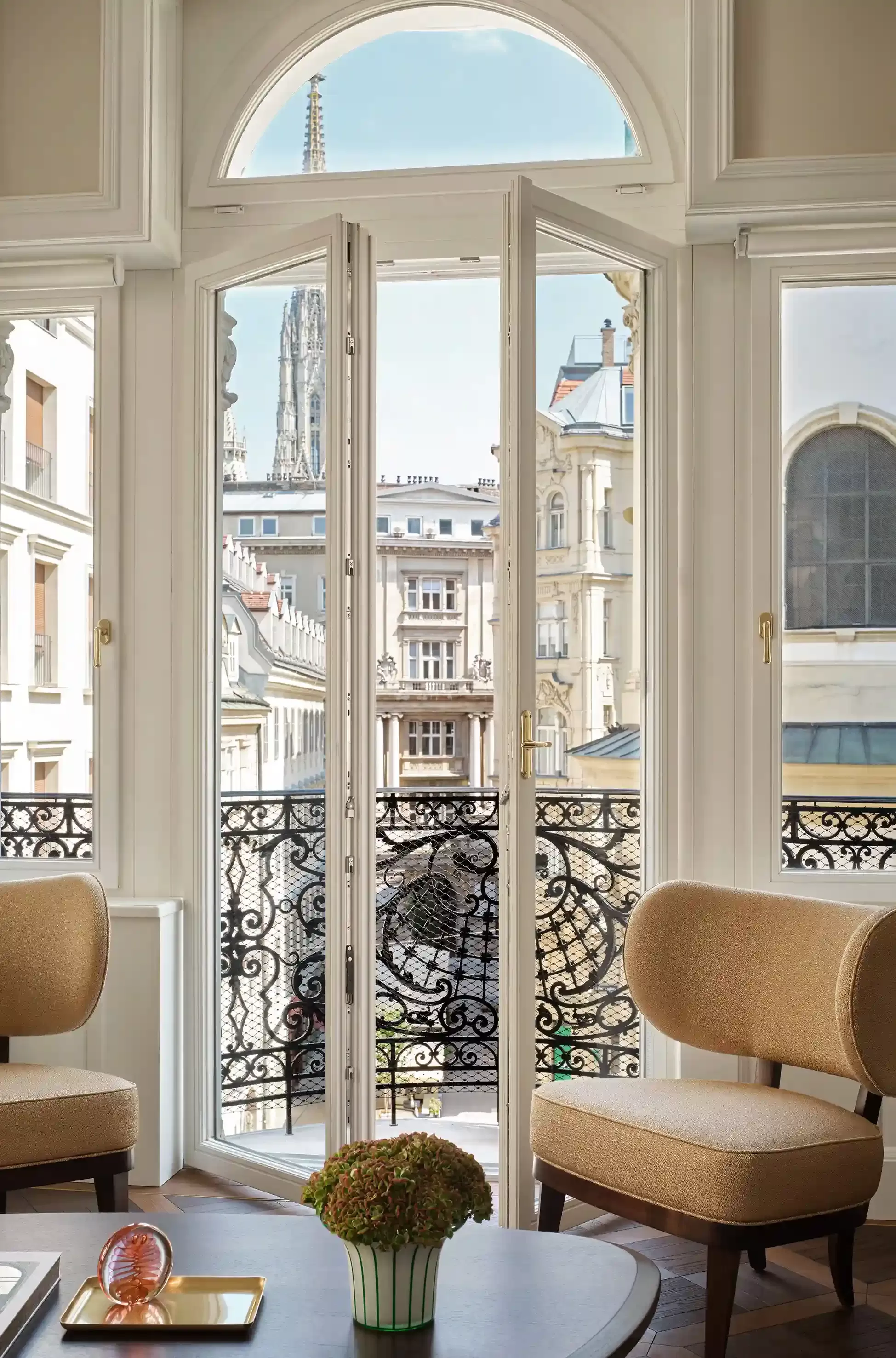 Hoffman House, Vienna's largest suite with a French balcony at Rosewood Vienna